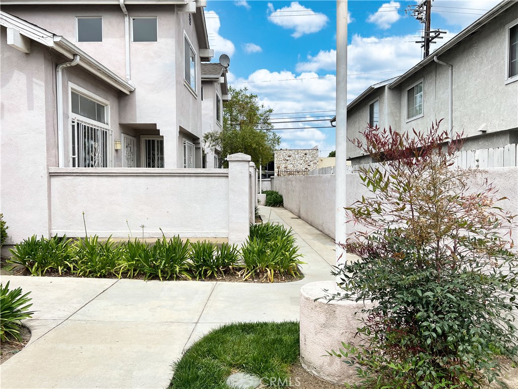 820 West Compton Boulevard, Unit 16 Compton, CA 90220 - Photo 30 of 31