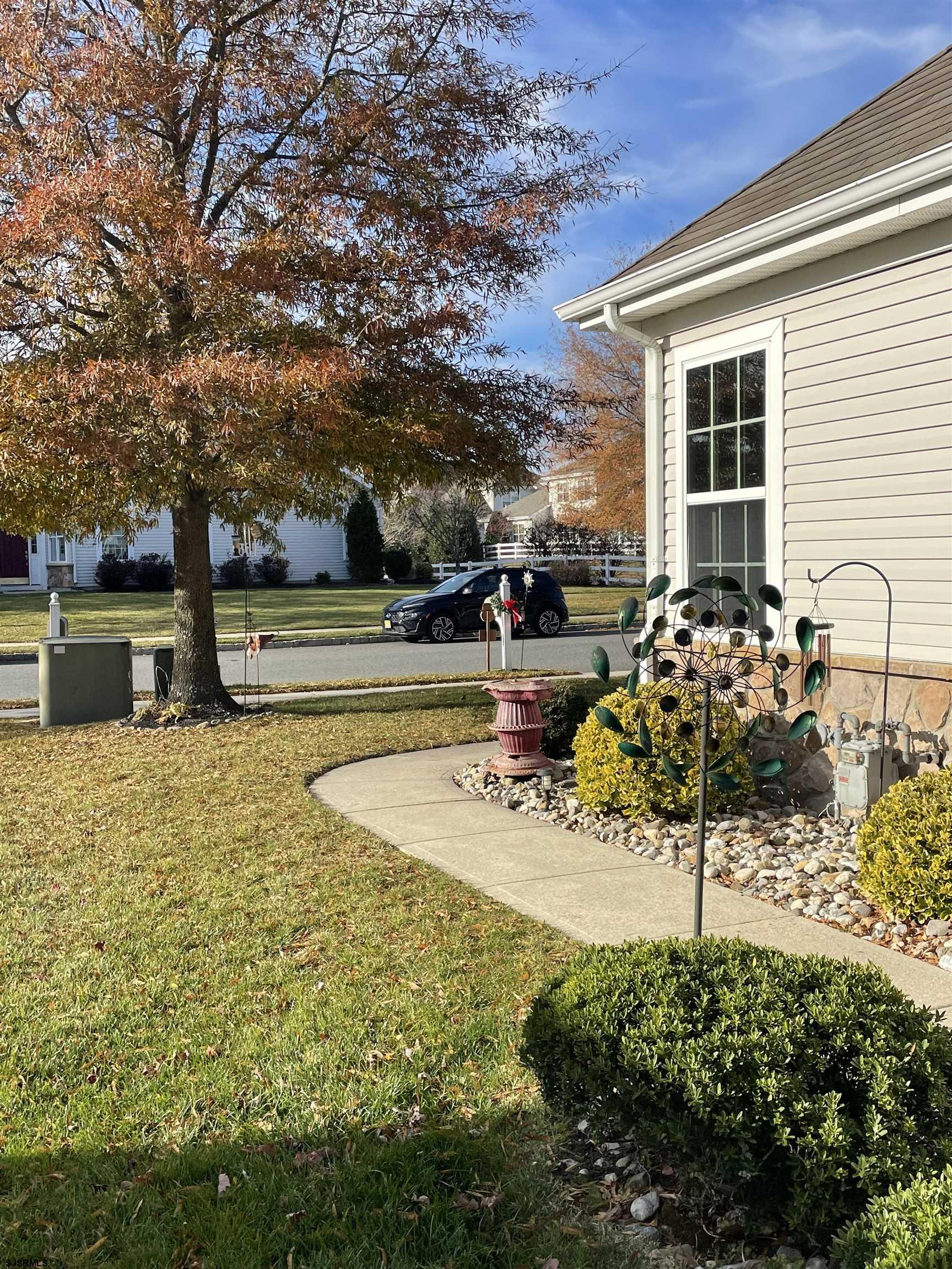 68 Ables Run Drive Absecon, NJ 08201 - Photo 28 of 28 a view of a garden with patio