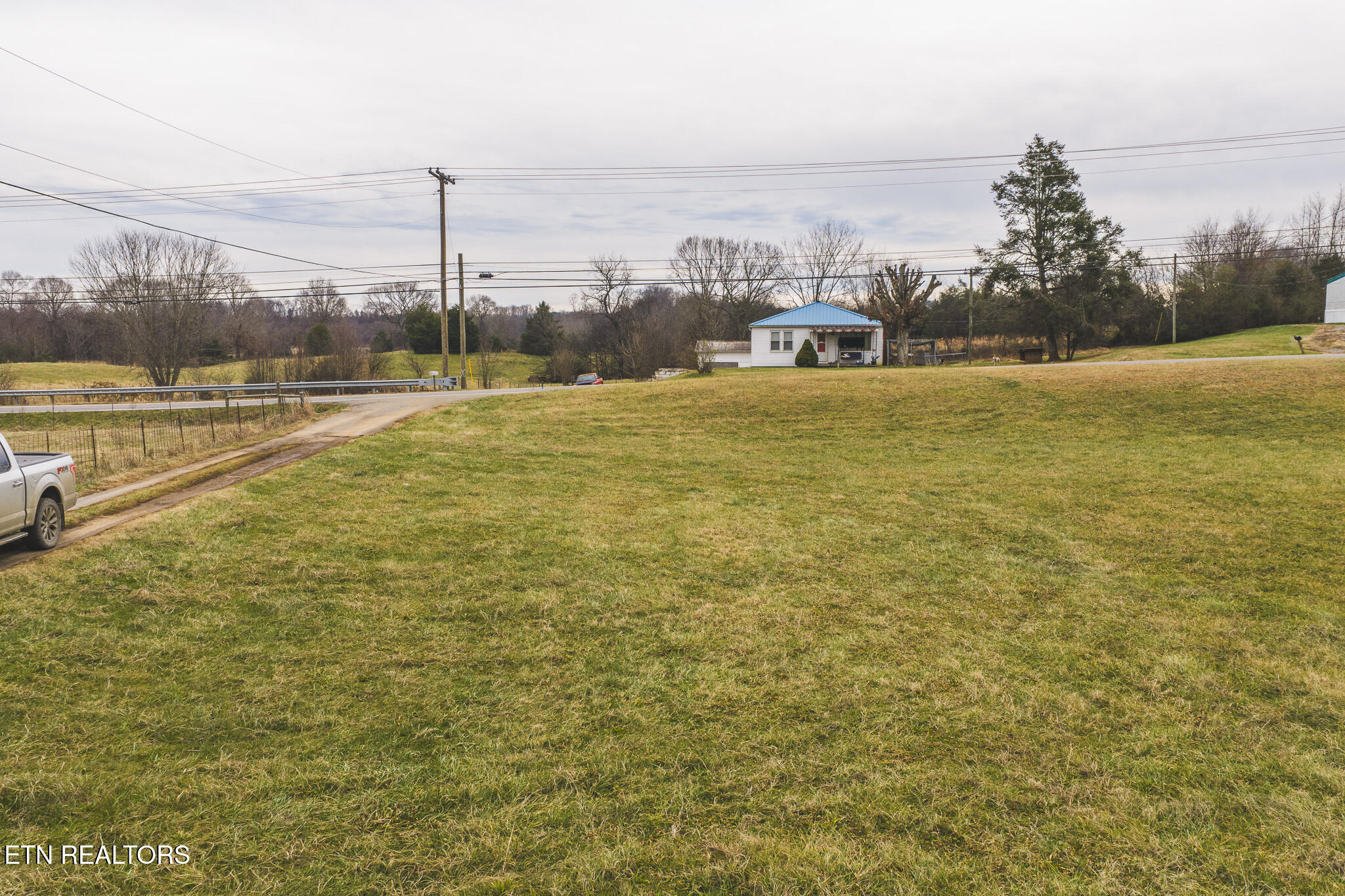 6975 St Clair Road Russellville, TN 37860 - Photo 2 of 11 DJI_20251217145537_0468_D