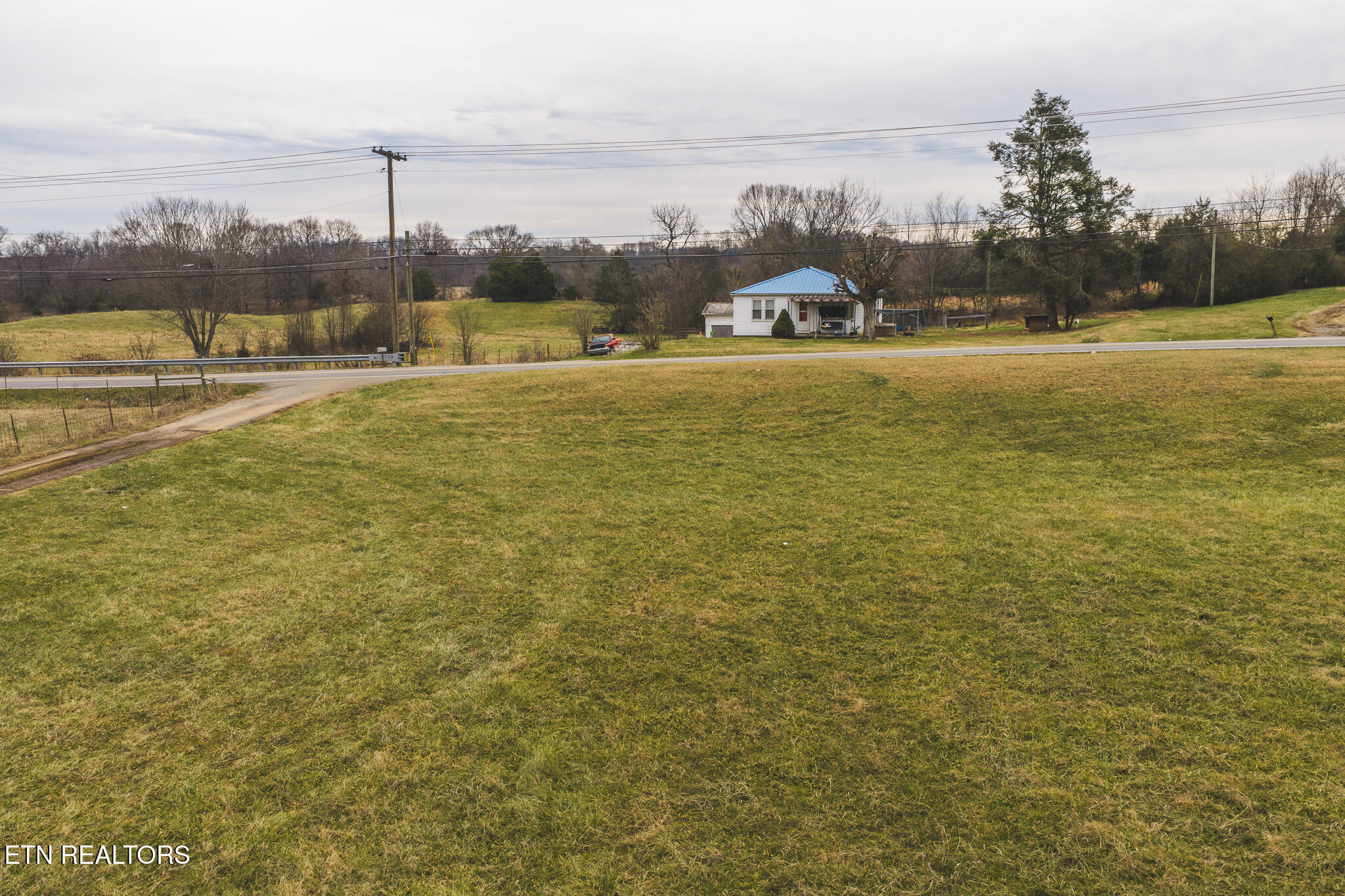 6975 St Clair Road Russellville, TN 37860 - Photo 3 of 11 DJI_20251217145608_0470_D