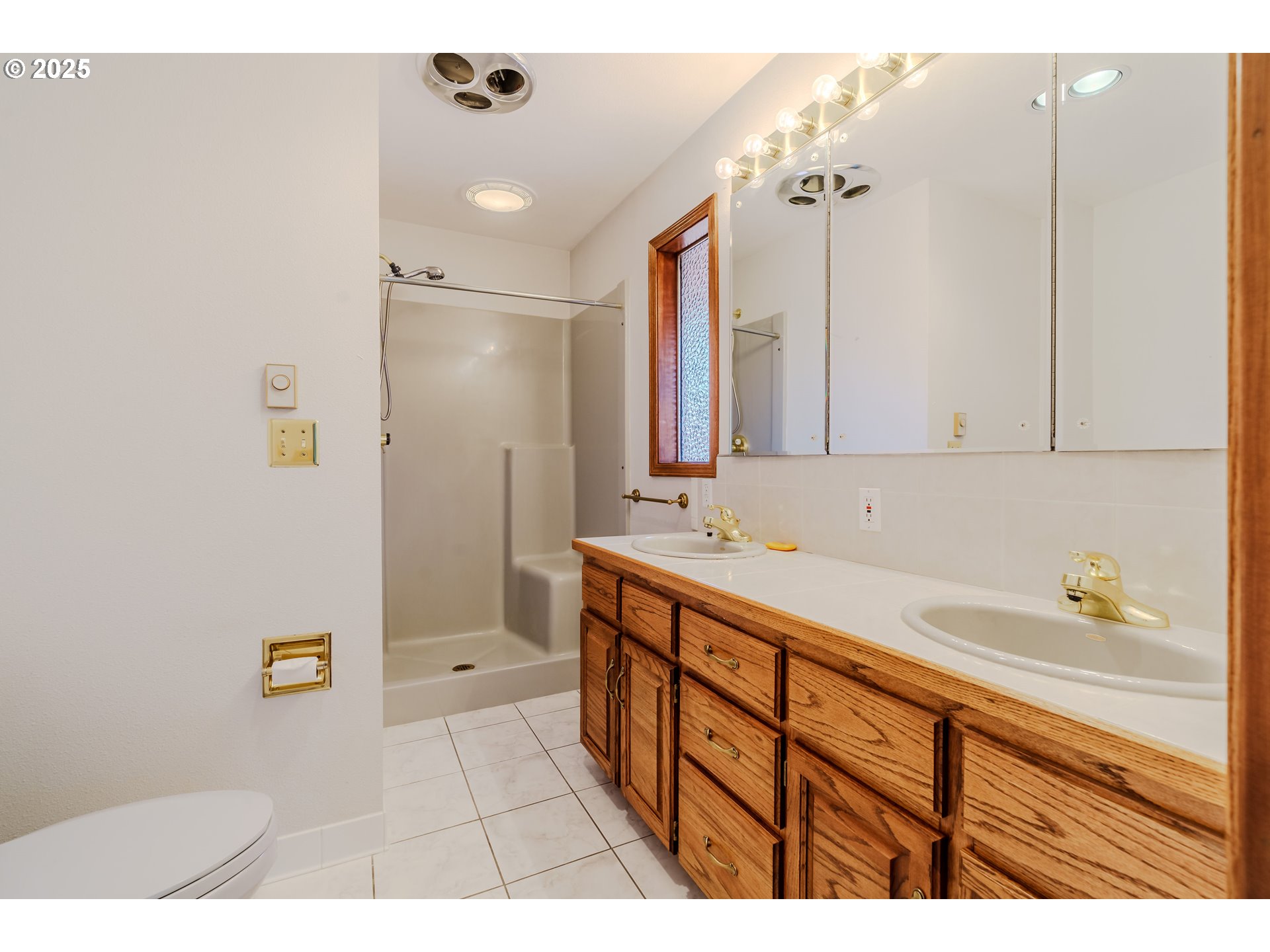 21200 Southeast Curtis Road Damascus, OR 97089 - Photo 16 of 48