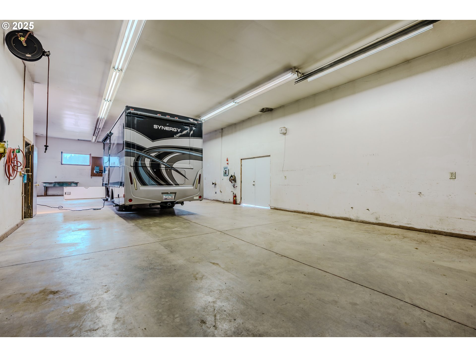 21200 Southeast Curtis Road Damascus, OR 97089 - Photo 45 of 48