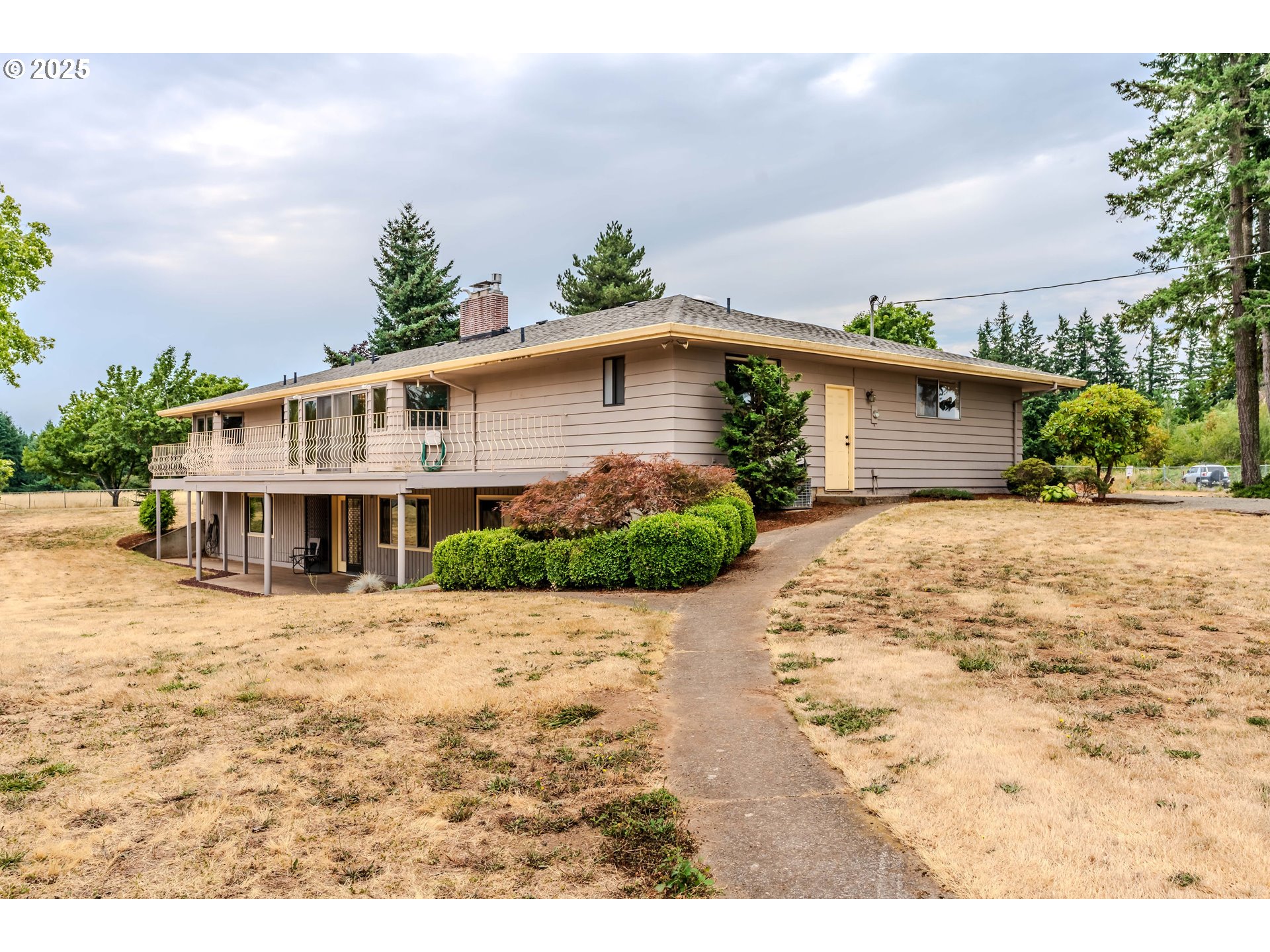 21200 Southeast Curtis Road Damascus, OR 97089 - Photo 6 of 48