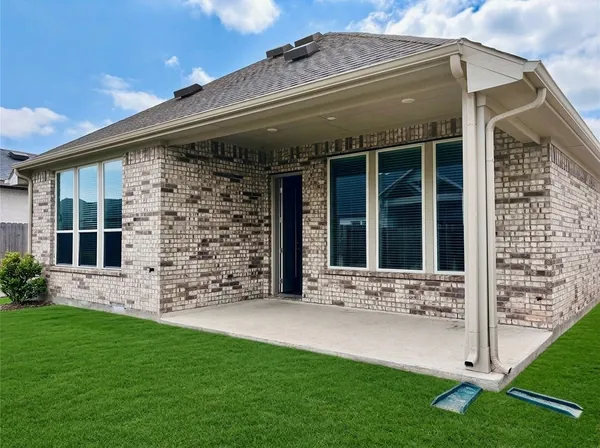 $2,650 | 31838 Settlers Rdg Lane, Fulshear, TX 77441