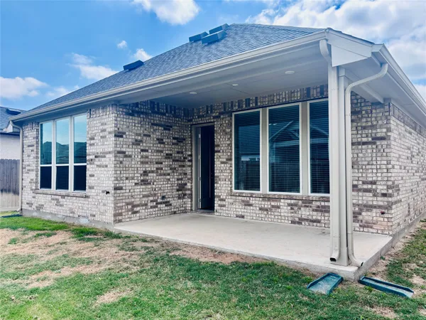 front view of house with a yard