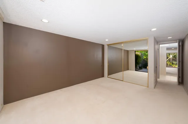 $1,049,000 | 32 Cornell Drive, Rancho Mirage, CA 92270