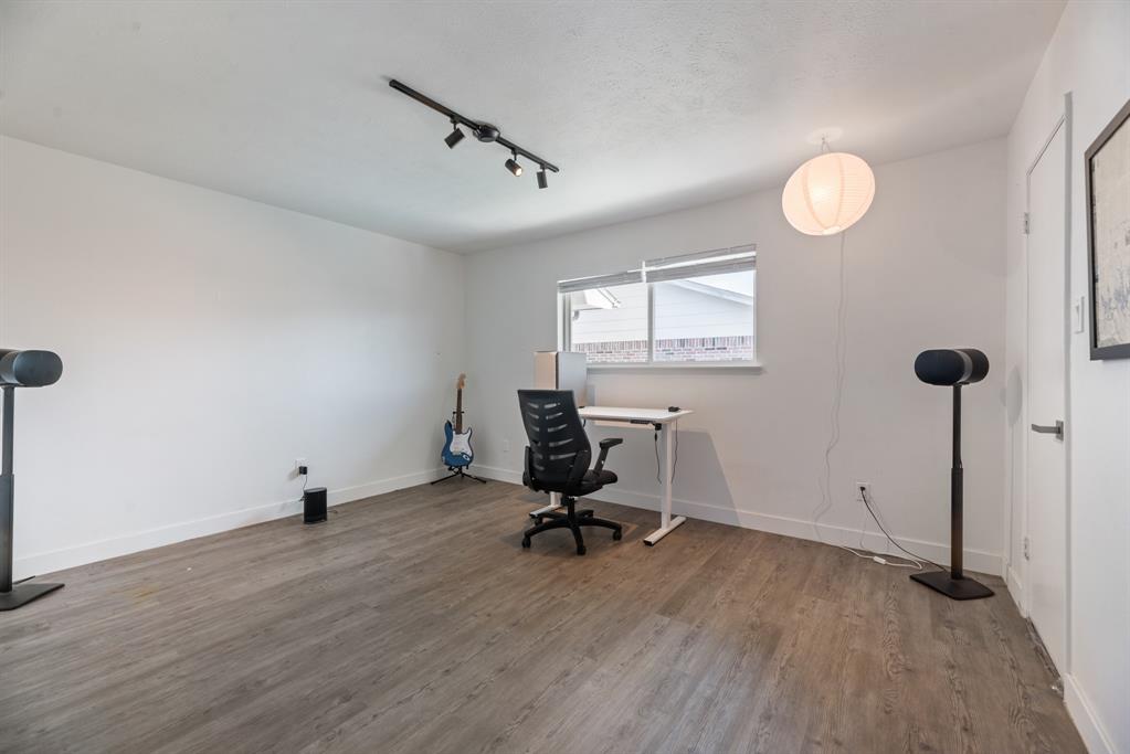 8069 Meadow Road, Unit 216 Dallas, TX 75231 - Photo 20 of 27