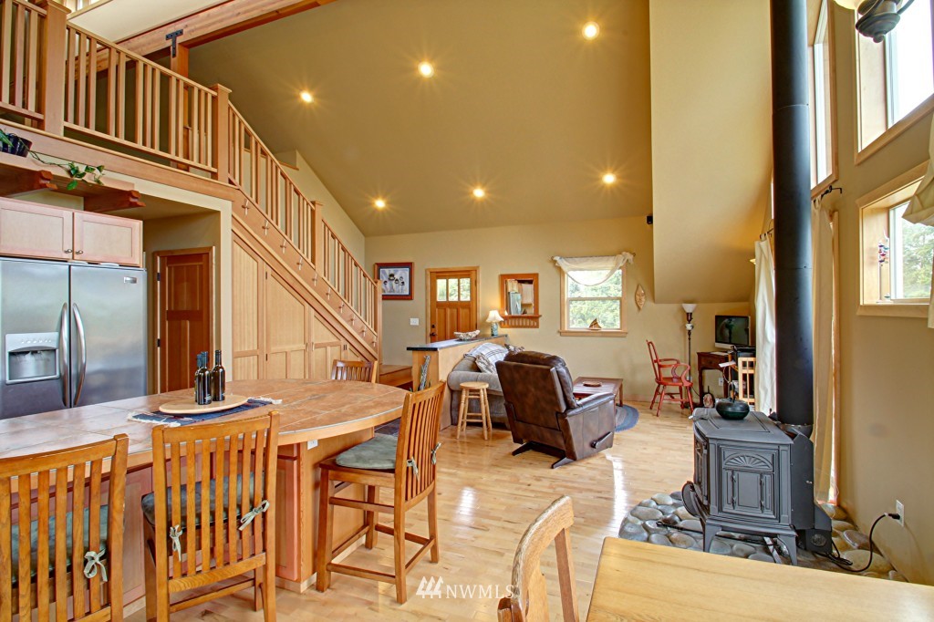 5028 Roney Road Bow, WA 98232 - Photo 12 of 25 Gallery Image 12