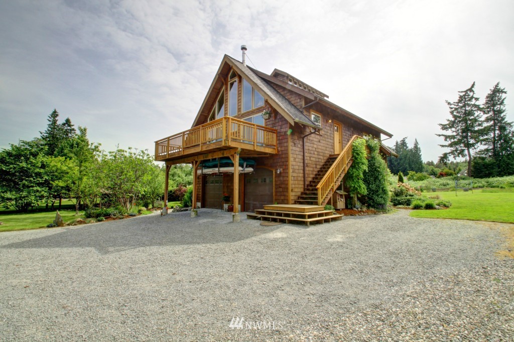 5028 Roney Road Bow, WA 98232 - Photo 4 of 25 Gallery Image 4
