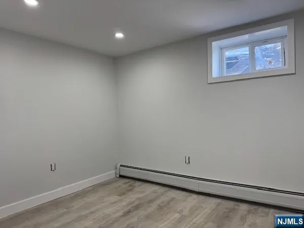 $2,150 | 200 East Madison Avenue, Unit 3 LOWER LEVE, Dumont, NJ 07628