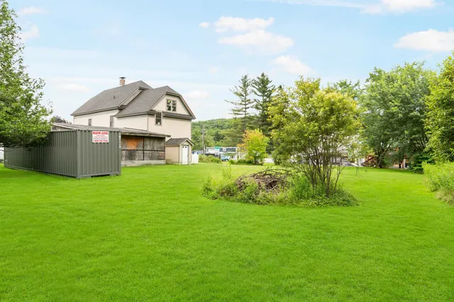 $222,900 | 1165 Highway 253, Canaan, VT 05902