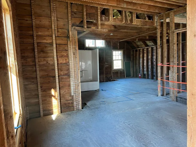 $222,900 | 1165 Highway 253, Canaan, VT 05902