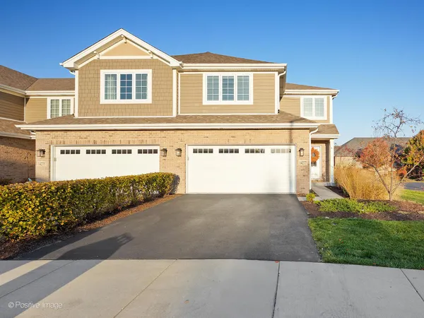 $565,000 | 14277 Lacey Drive, Lemont, IL 60439