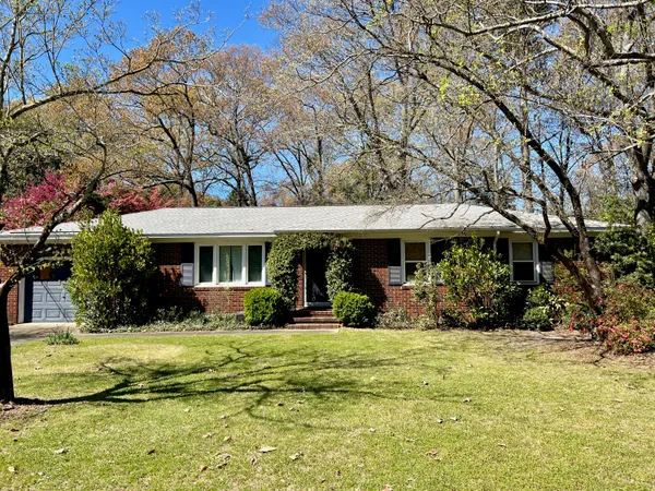 $2,000 | 727 Banks Terrace Southeast, Aiken, SC 29801