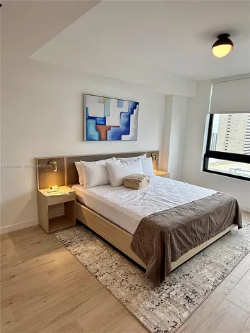 $829,000 | 225 North Miami Avenue, Unit 3406, Miami, FL 33128