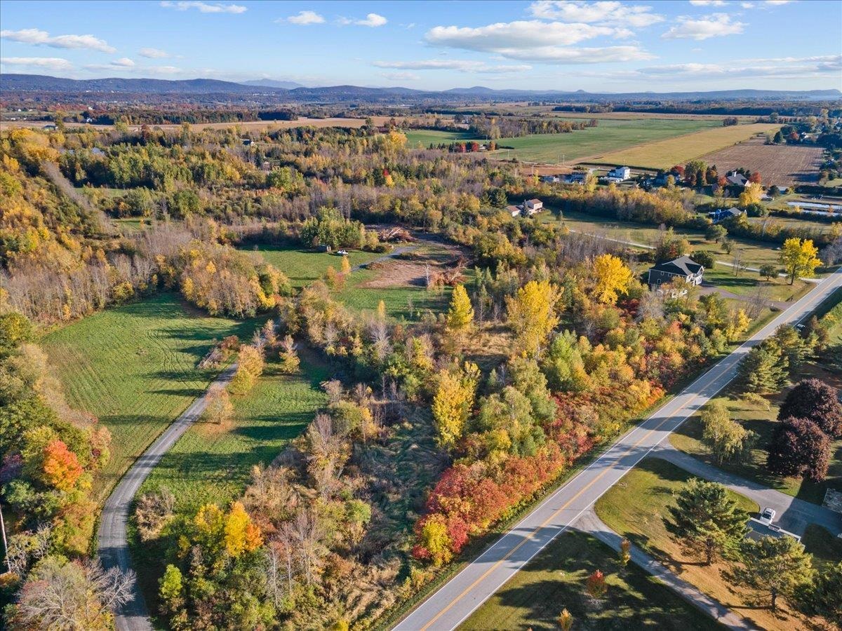 649 Maquam Shore Road St. Albans Town, VT 05488 - Photo 11 of 18