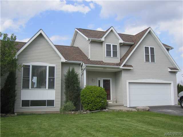 6439 Rapids Road Lockport Town, NY 14094 - Photo 1 of 1 Exterior Front