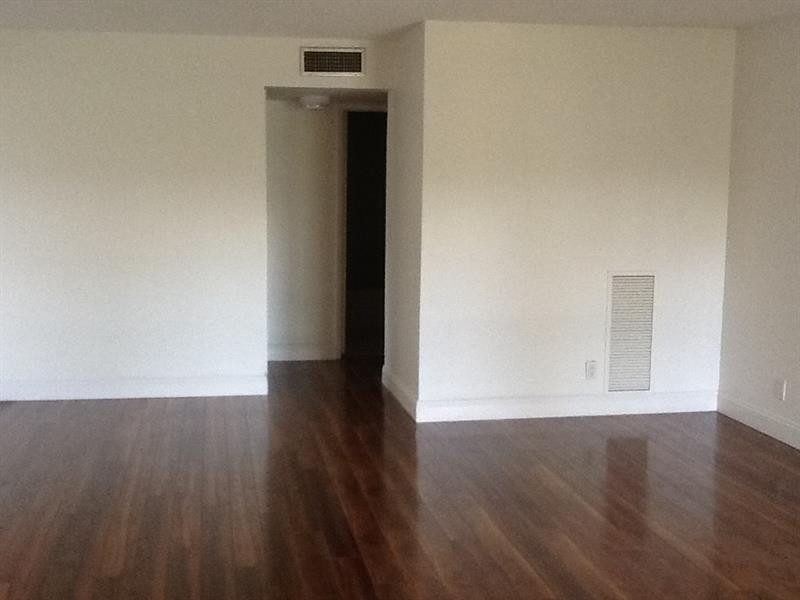 5851 Camino Del Sol, Unit 302 Boca Raton, FL 33433 - Photo 6 of 16 Photo 6