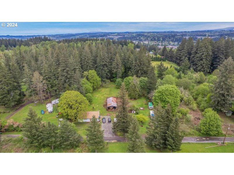 22370 South Bartholomew Road Estacada, OR 97023 - Photo 8 of 24 a view of a city