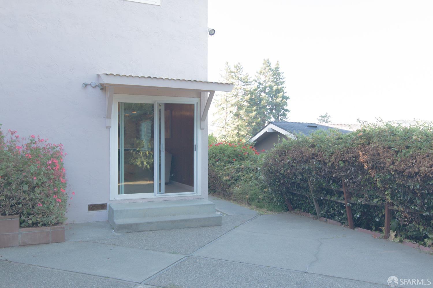 17447 Parker Road Castro Valley, CA 94546 - Photo 55 of 95 Gallery Image 55