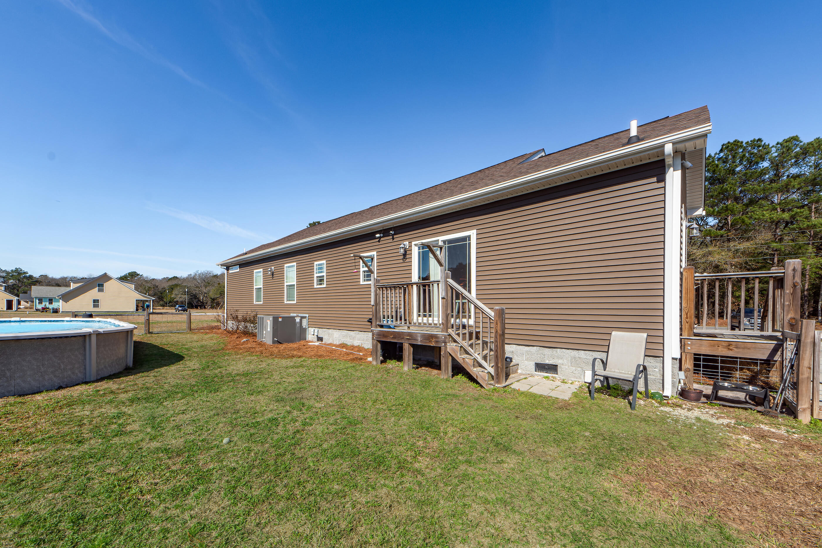 6053 Old Jacksonboro Road Ravenel, SC 29470 - Photo 38 of 47 34