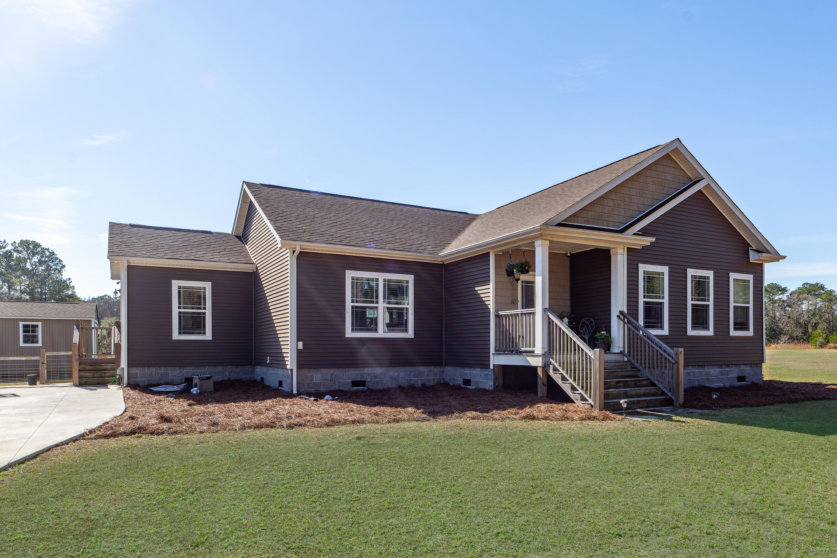 6053 Old Jacksonboro Road Ravenel, SC 29470 - Photo 5 of 47 48