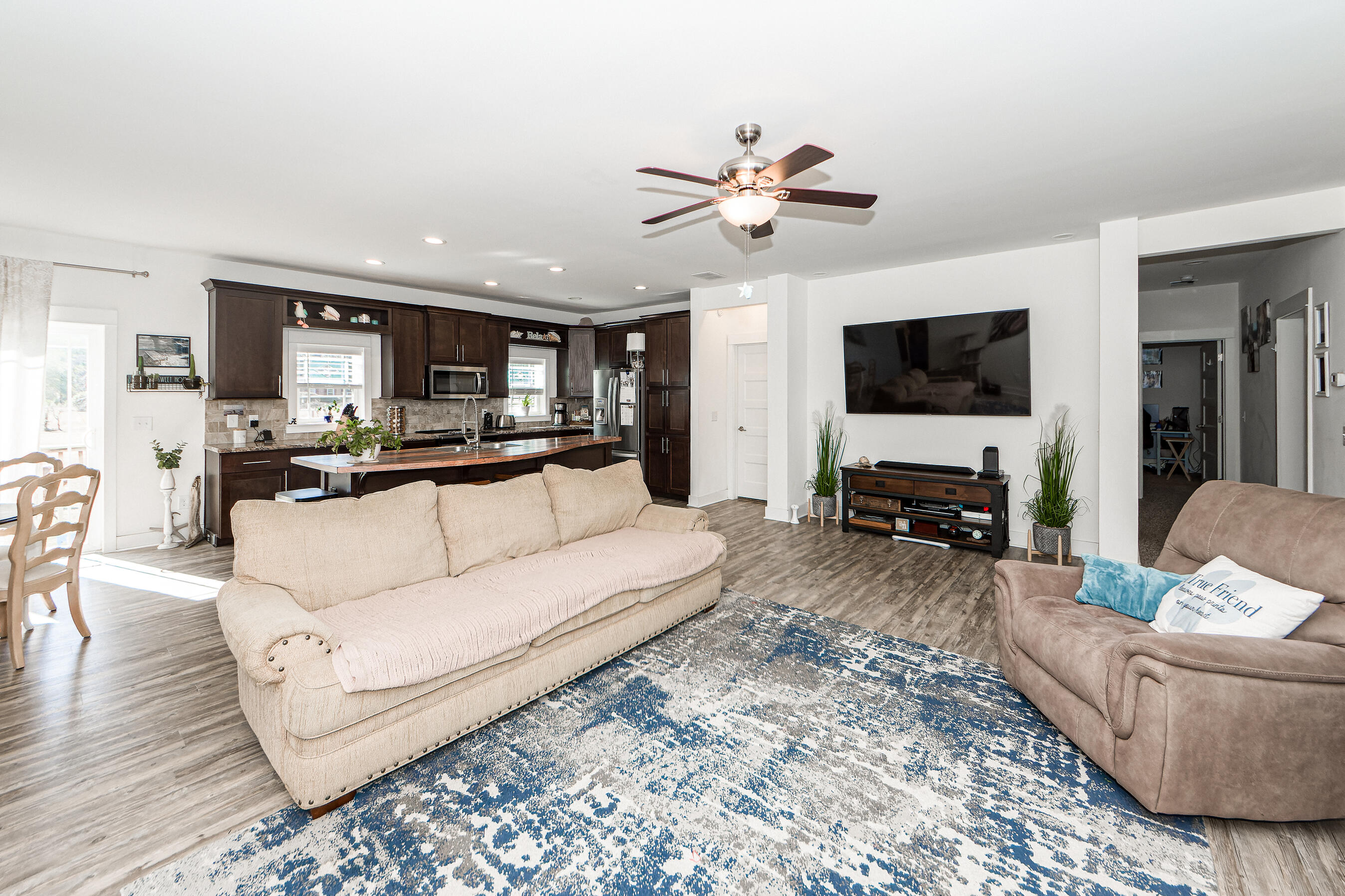 6053 Old Jacksonboro Road Ravenel, SC 29470 - Photo 10 of 47 06