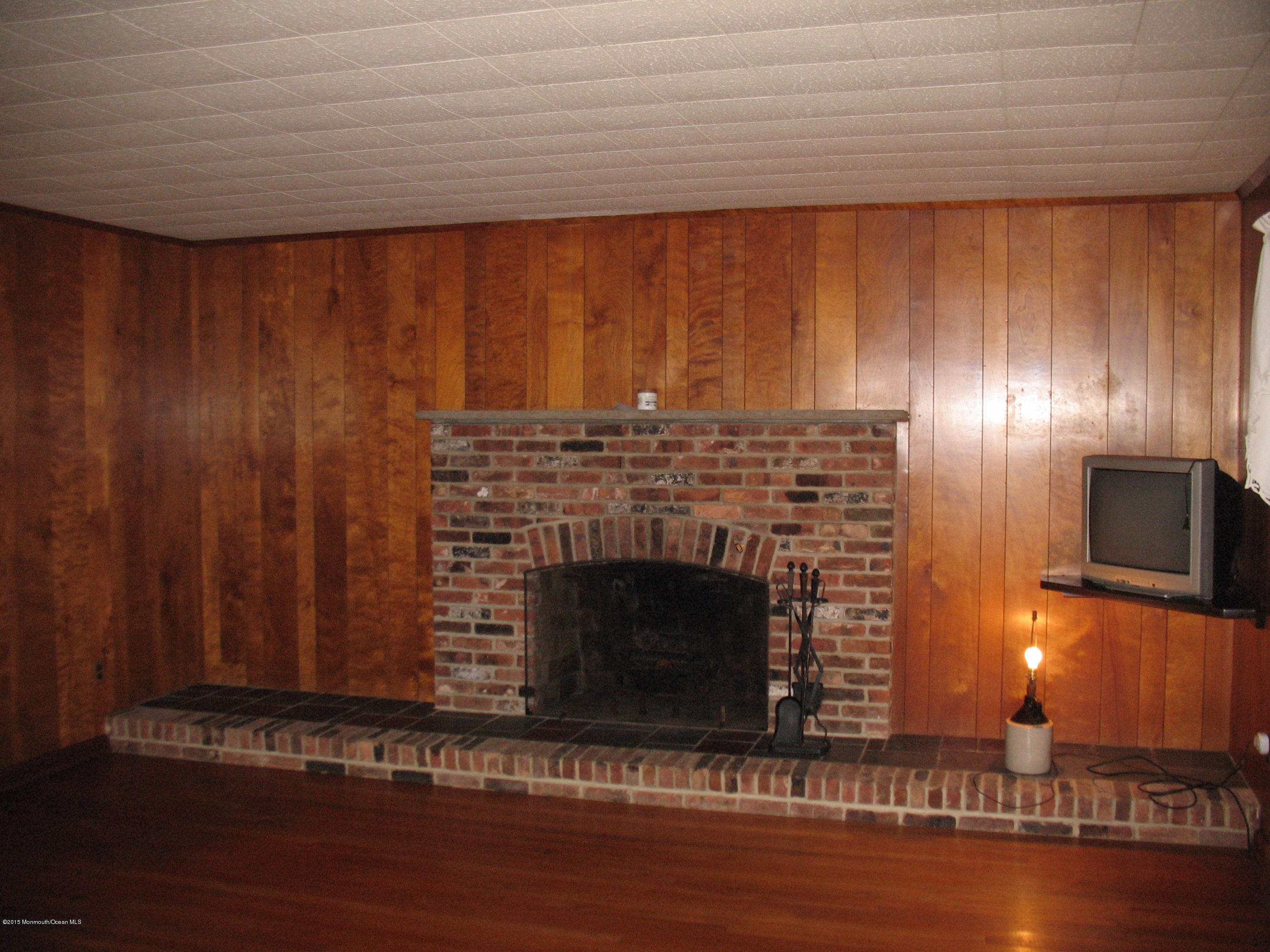 62 Friendship Road Howell, NJ 07731 - Photo 6 of 28 IMG_0375