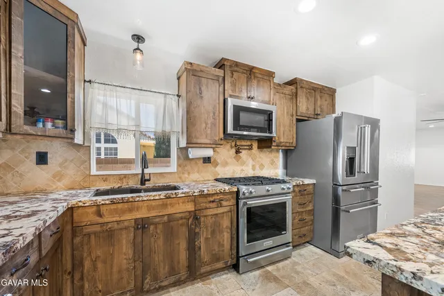 $649,990 | 6001 Brougham Street, Quartz Hill, CA 93536