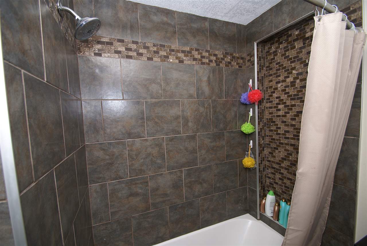 1425 Reckeweg Road Fort Wayne, IN 46804 - Photo 19 of 36