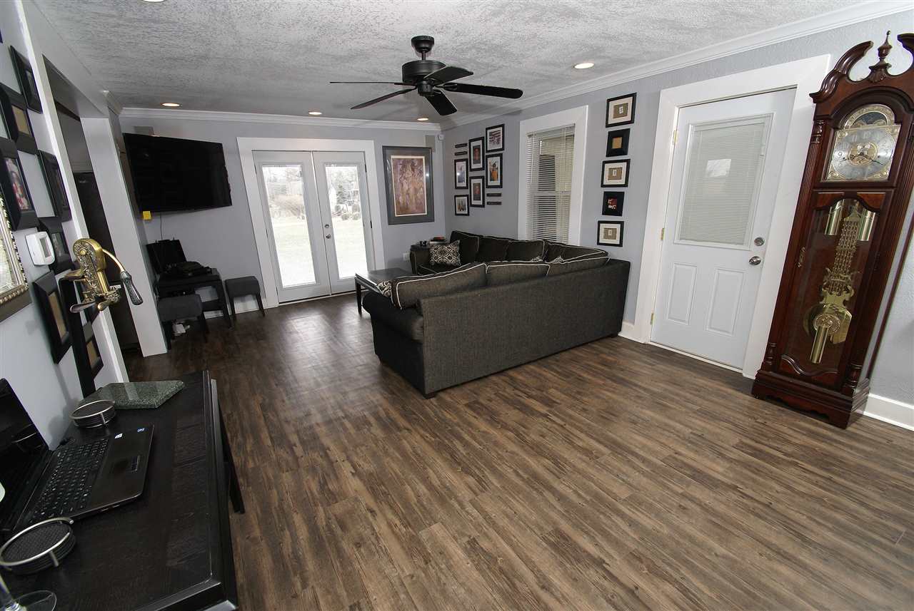 1425 Reckeweg Road Fort Wayne, IN 46804 - Photo 4 of 36