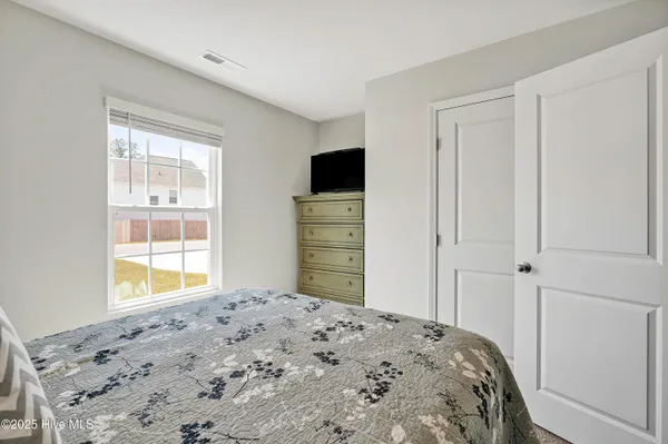 $262,000 | 5295 Meagan Lane Northeast, Winnabow, NC 28479