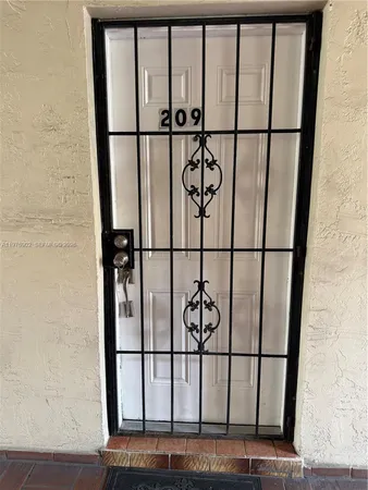 $260,000 | 6070 West 18th Avenue, Unit 209, Hialeah, FL 33012