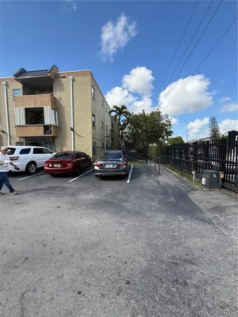 $260,000 | 6070 West 18th Avenue, Unit 209, Hialeah, FL 33012