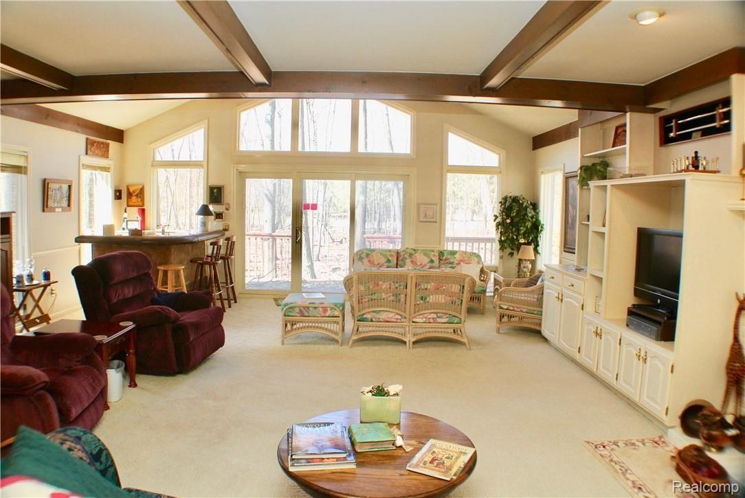 626 Shellbourne Drive Rochester, MI 48309 - Photo 11 of 21 IMG_0379.jpg