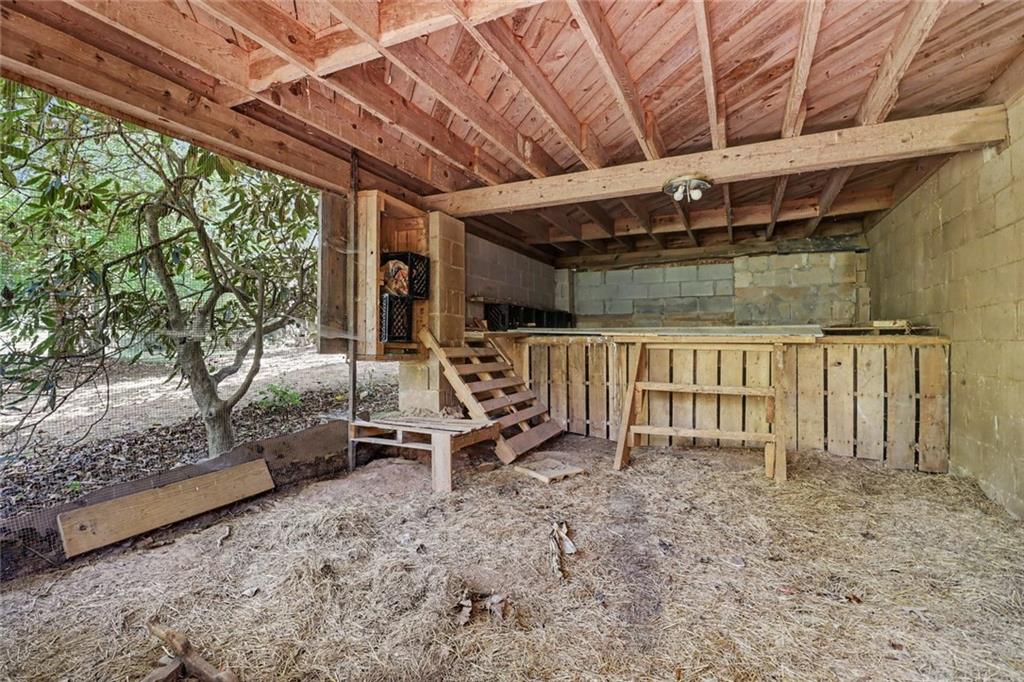 5829 Clarks Bridge Road Clermont, GA 30527 - Photo 23 of 30 Gallery Image 23