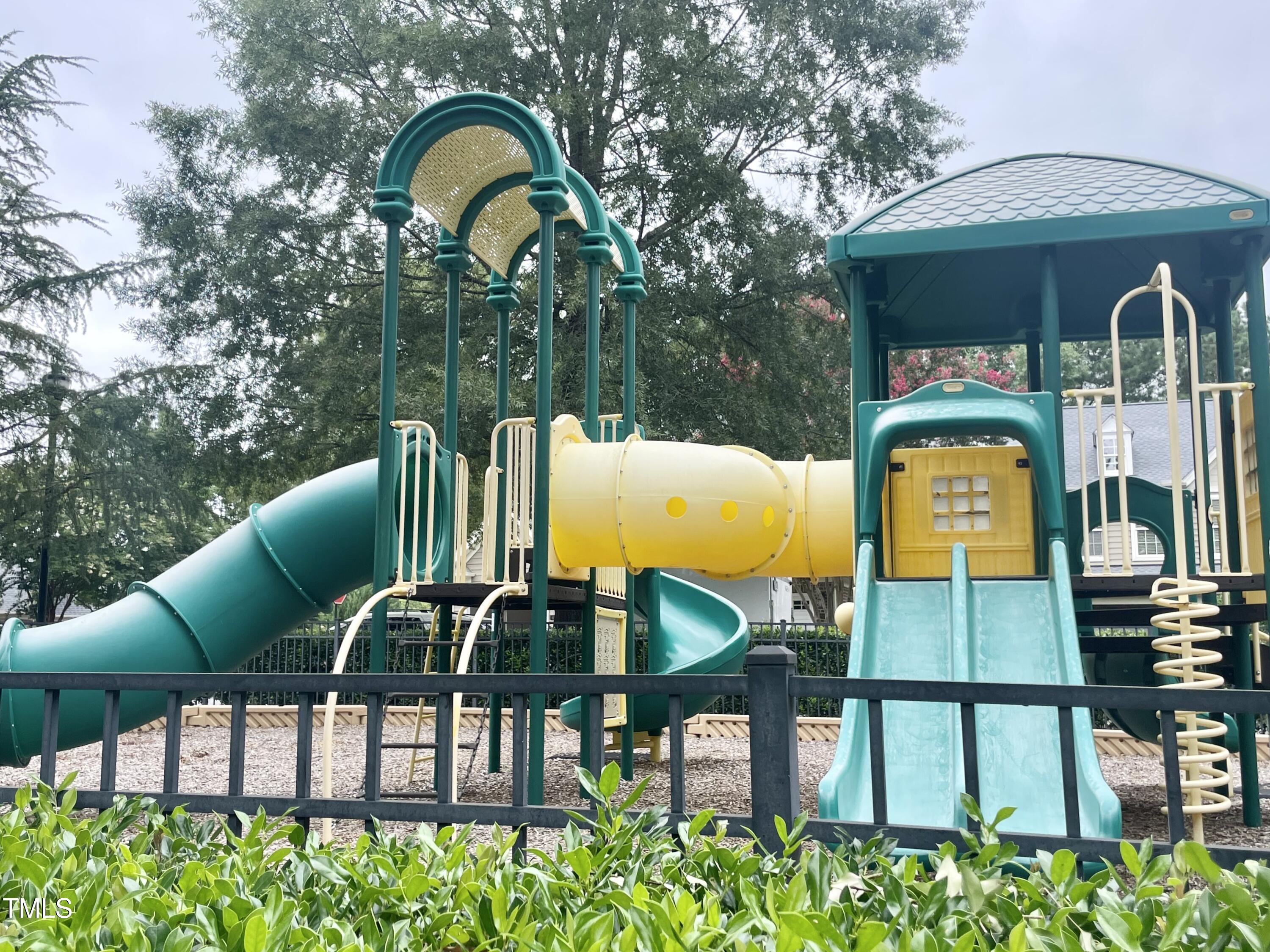 9519 Dellbrook Court Raleigh, NC 27617 - Photo 45 of 46 40