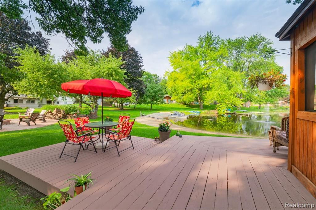 7875 Perry Lake Road Clarkston, MI 48348 - Photo 52 of 69