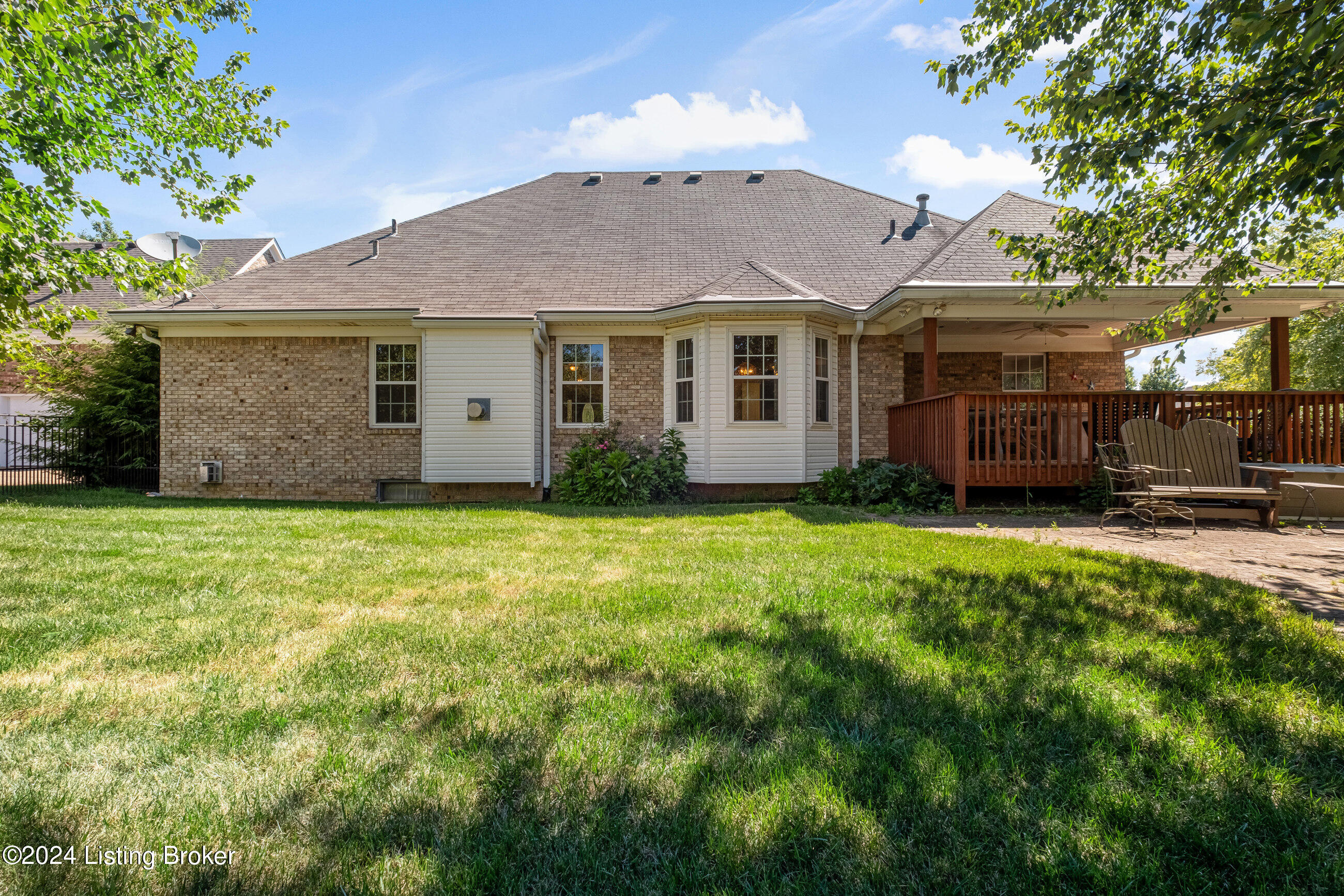 14031 Spring Mill Road Louisville, KY 40245 - Photo 42 of 54 14031springmill_124