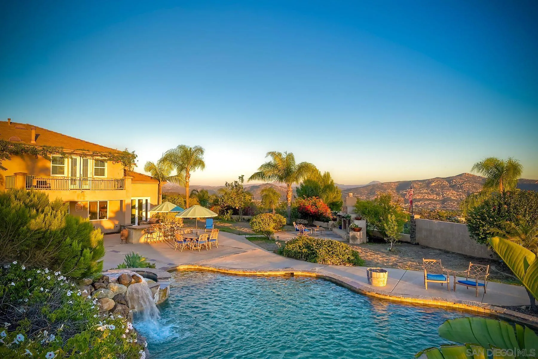 15068 Creek Hills Road El Cajon, CA 92021 - Photo 4 of 69