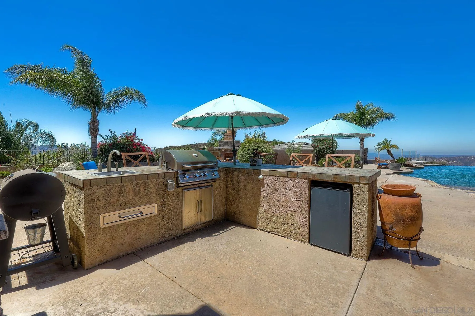 15068 Creek Hills Road El Cajon, CA 92021 - Photo 44 of 69