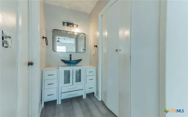 $159,900 | 574 Oaklawn Drive, Rockdale, TX 76567