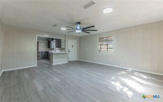 $159,900 | 574 Oaklawn Drive, Rockdale, TX 76567