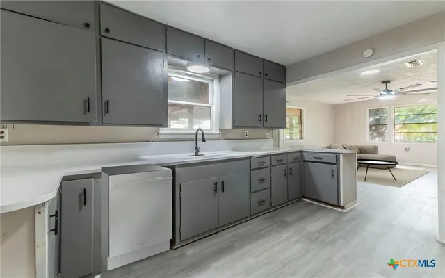 $159,900 | 574 Oaklawn Drive, Rockdale, TX 76567