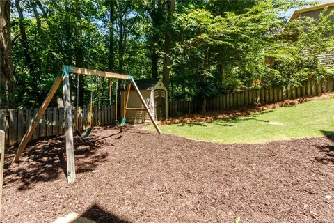 $645,000 | 320 Hillside Manor Drive Northeast, Sugar Hill, GA 30518