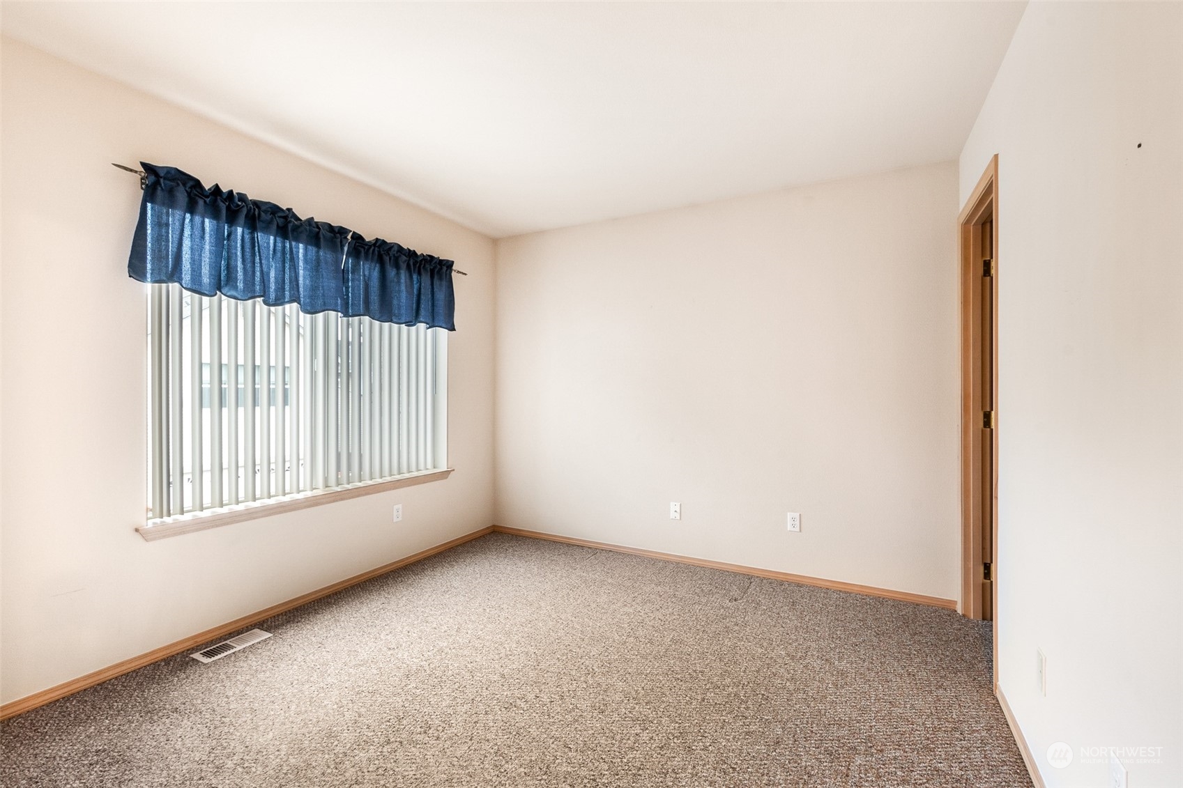 319 Index Avenue Southeast Renton, WA 98056 - Photo 26 of 30 Gallery Image 26