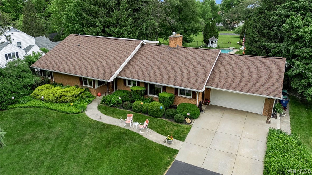 177 Brompton Road Amherst, NY 14221 - Photo 3 of 47