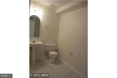 4547 Aspen Mill Road, Unit 4547 Baltimore, MD 21236 - Photo 7 of 7 Bath
