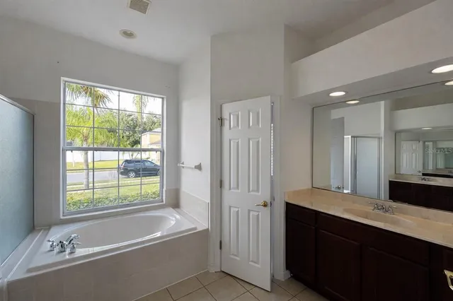 $3,200 | 927 Shadowmoss Drive, Winter Garden, FL 34787