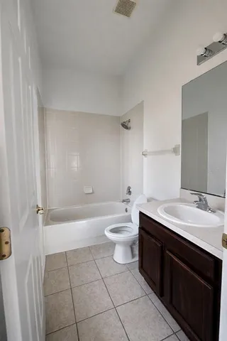 $3,200 | 927 Shadowmoss Drive, Winter Garden, FL 34787